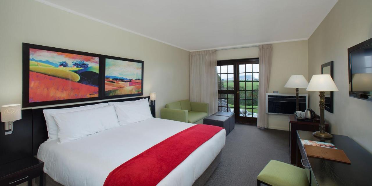 Superior Double Room,1402614185:JPEG